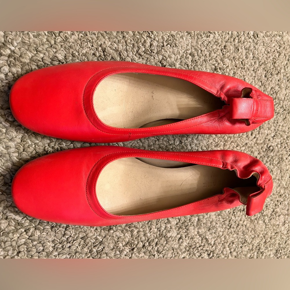 Everlane Day Heel Pump